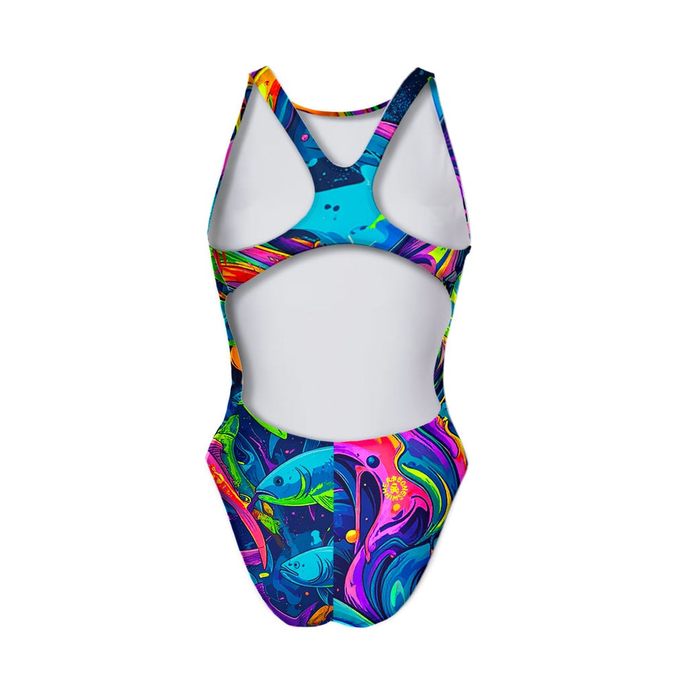 Vista posteriore del costume Boneswimmer modello PINUP MARGÔ, Studio Ghibli
