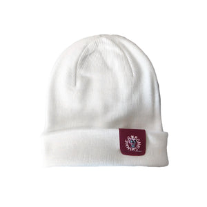 Berretto beanie in maglia, bianco con etichetta Boneswimmer a contrasto color porpora