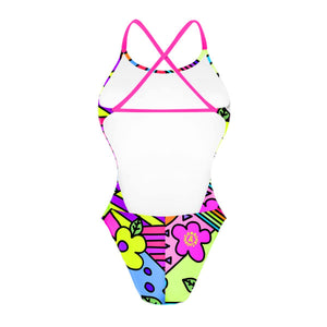 Il retro del costume intero da donna per il tempo libero in piscina, modello ALTE L020AF PICA con grafica colorata e geometrica