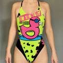 Una modella indossa il costume Boneswimmer ALTE L031AF DUXY