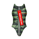 Costume da allenamento nuoto in piscina Boneswimmer da bambina, modello intero PINUP - 437P REMOVE con la stampa del muso di un leone dallo sguardo profondo e con arabeschi orientali, fronte