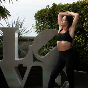 TOTAL BLACK LEGGINGS // LastChance