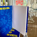 L'interno del quaderno A5 di Boneswimmer, dettaglio del primo foglio bianco a quadretti, come invito ad iniziare ad usarlo