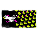 Telo da piscina Boneswimmer in microfibra linea ANSIA con fondo nero e icone di paperelle che inseguono un galletto