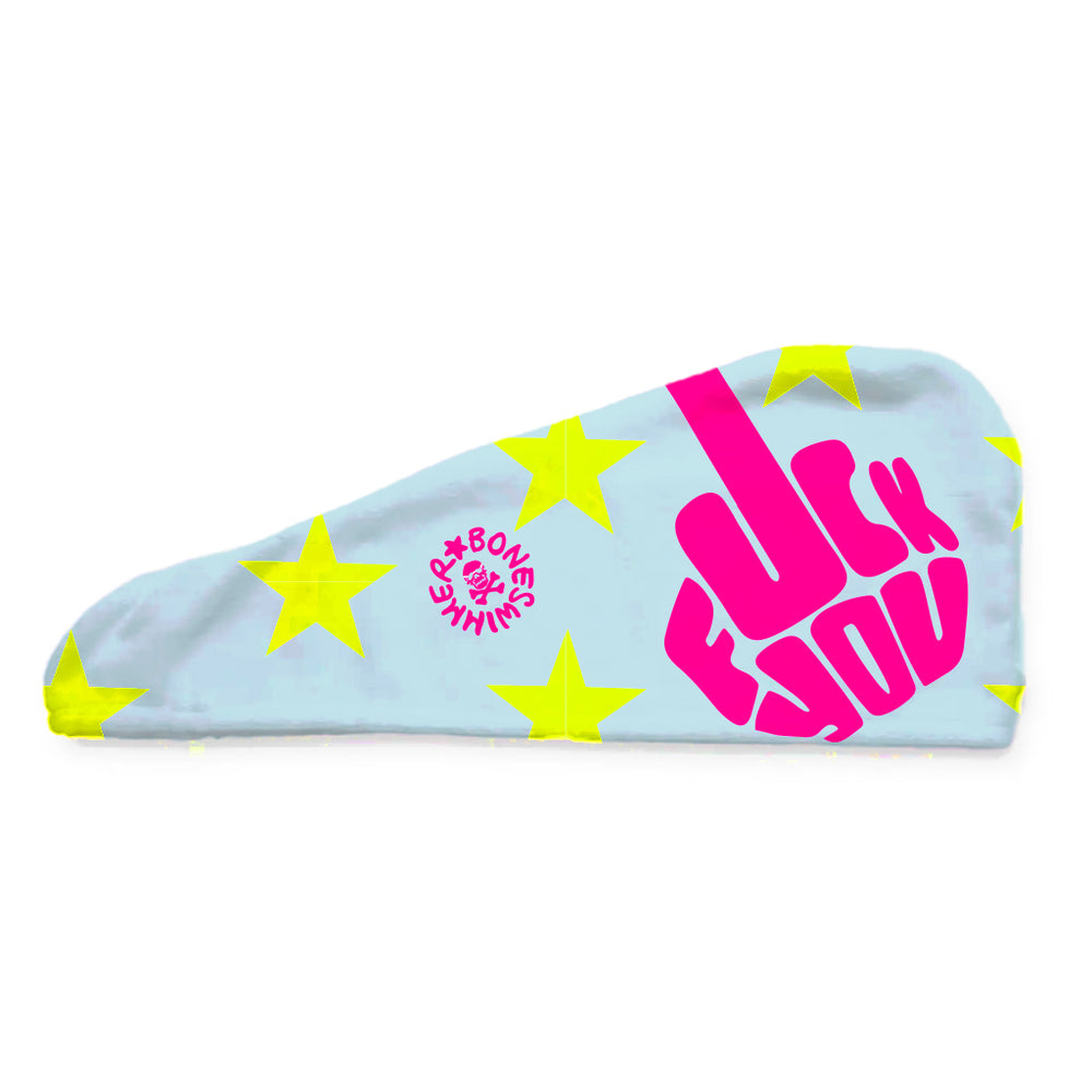 Turbante asciugacapelli Sahara in microfibra, modello 024S STARZ con stampa di scritta FUCK YOU che simula dito medio su uno sfondo azzurro con stelle fluo, vista laterale